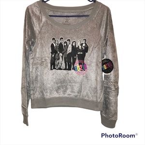 𝅺beverly Hills 90210 sleep top